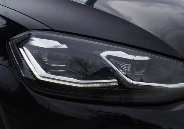 Volkswagen Golf cena 57300 przebieg: 193000, rok produkcji 2018 z Żyrardów małe 232